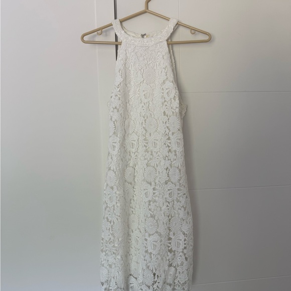 Lulus Dresses & Skirts - Lulu's White Floral Lace Midi Dress